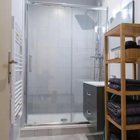 Sublime Quiet And Comfortable Studio - Carre D'or דירה קאן